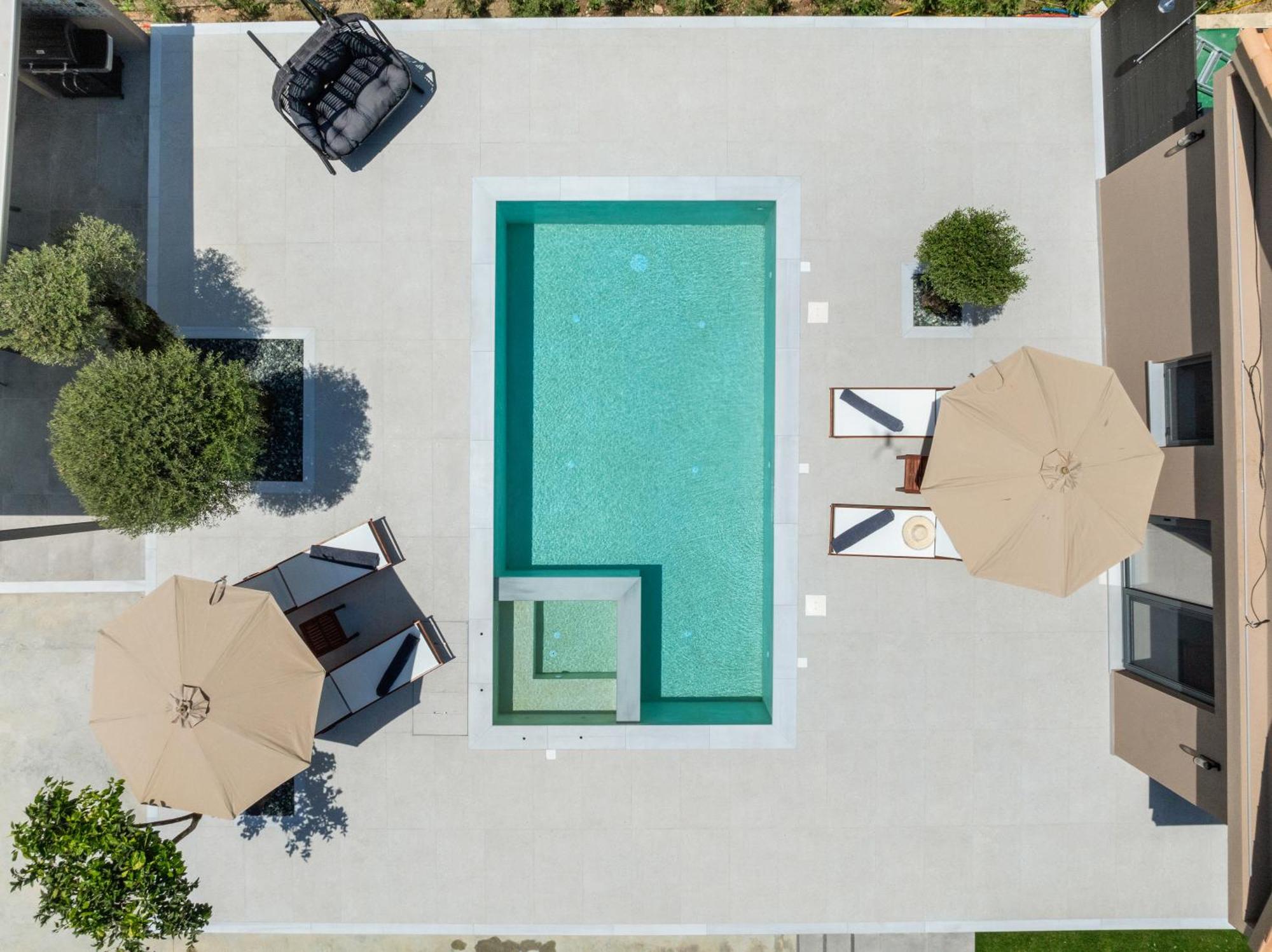 Luxury Waterfalls Privet Pool Jaccuzi